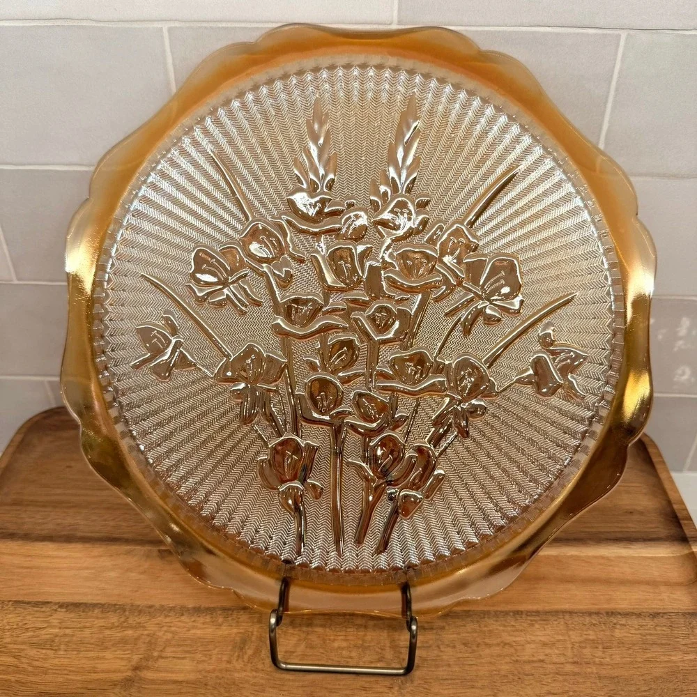 Jeannette Glass vintage carnival